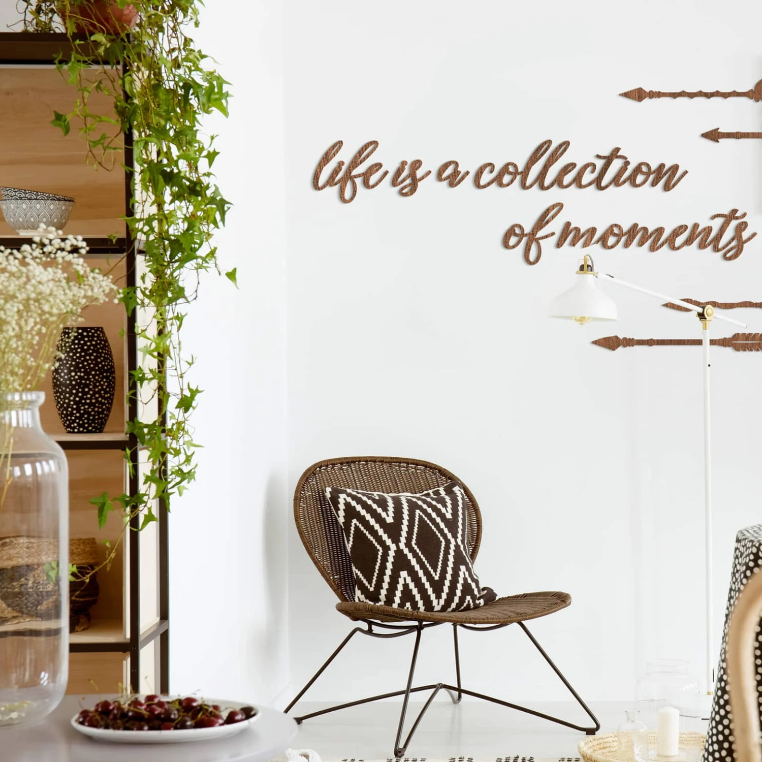 Wooden Letter Mahogany - Life Is A Collection Of Moments