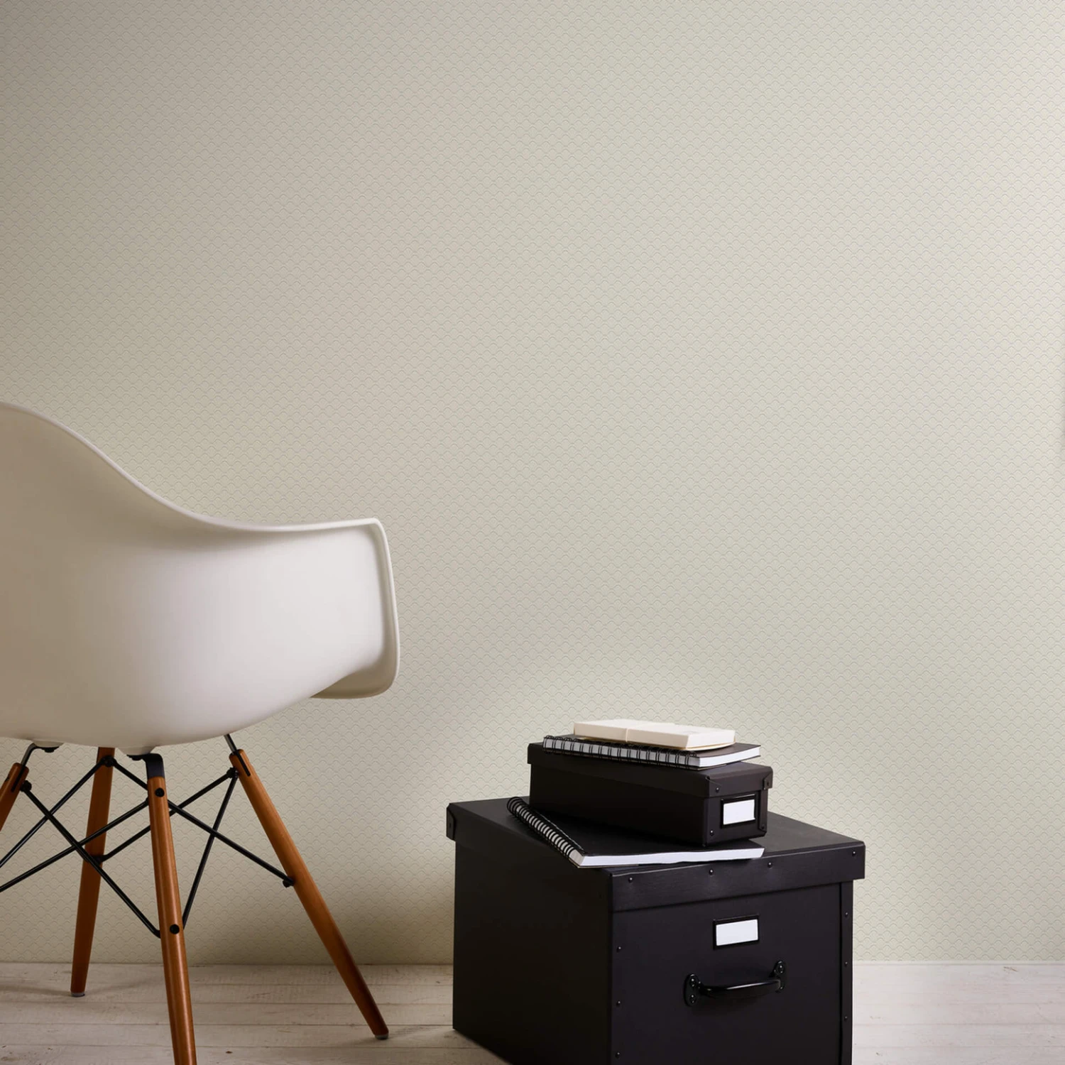 Jette Art Deco Wallpaper In Matt Light Structure In Cream And White Non-woven Wallpaper - Image 4