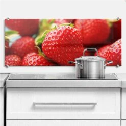 Splashback Fresh Strawberries – Panorama